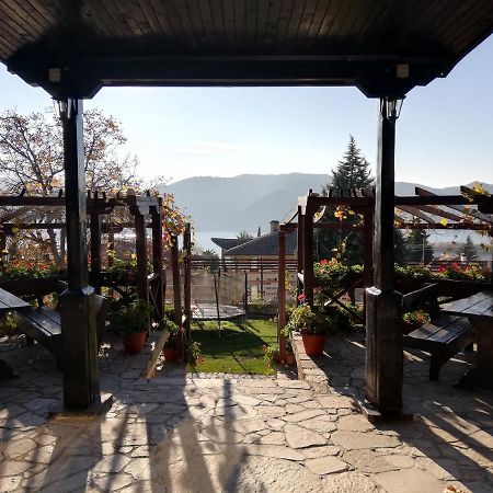 Trifon Zarezan Family Hotel Glavatartsi Εξωτερικό φωτογραφία