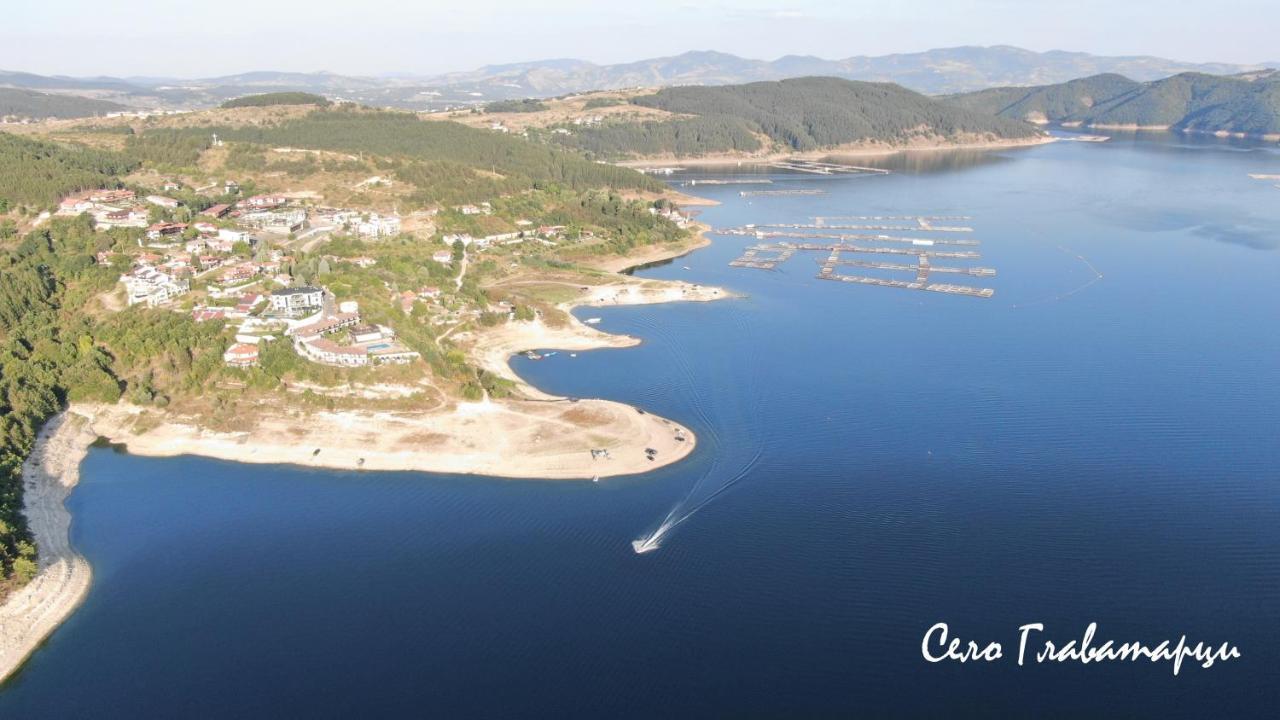 Trifon Zarezan Family Hotel Glavatartsi Εξωτερικό φωτογραφία