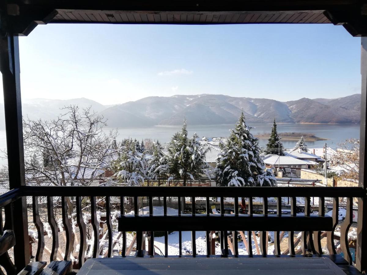 Trifon Zarezan Family Hotel Glavatartsi Εξωτερικό φωτογραφία