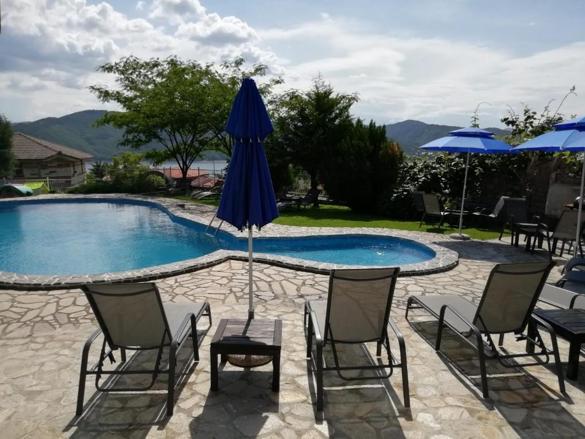 Trifon Zarezan Family Hotel Glavatartsi Εξωτερικό φωτογραφία